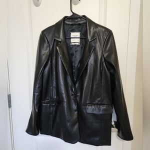 Abercrombie & Fitch women's Vegan Leather Oversized Blazer